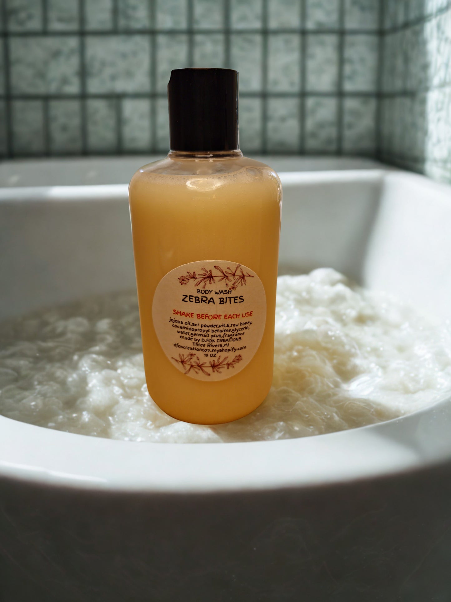ZEBRA BITES BODY WASH